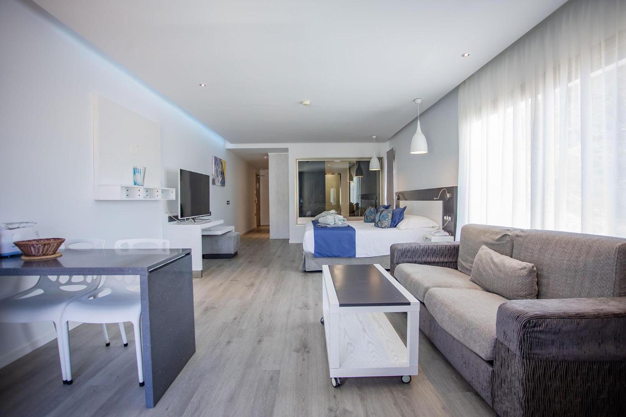 Servatur Casablanca & - Adults Only 4*